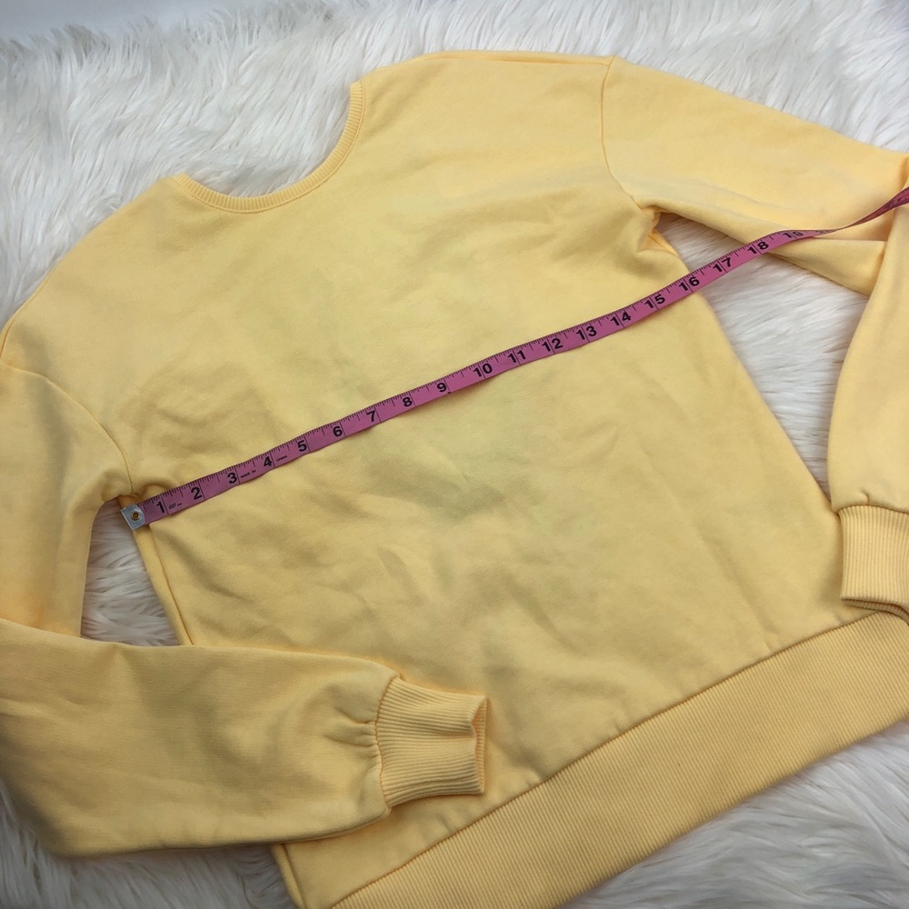 ⭐️NA-KD low back Crewneck sweater - Picture 3 of 7